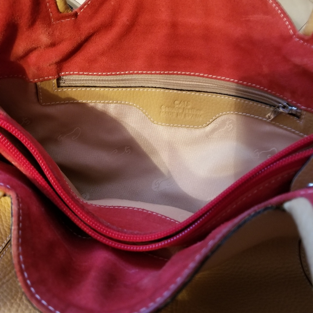 Purse - Picture 2 of 3